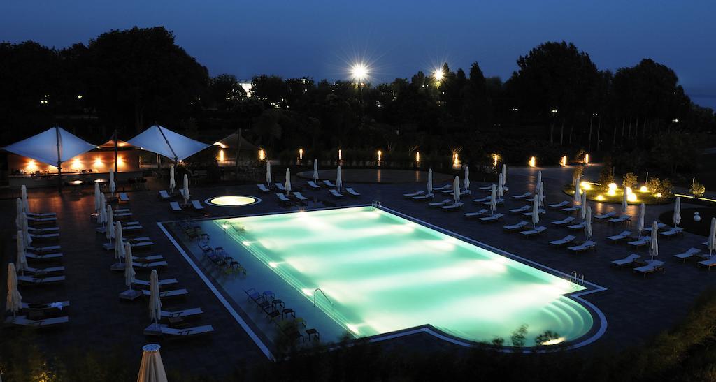 Atakoey Marina Hotel Istanboel Buitenkant foto
