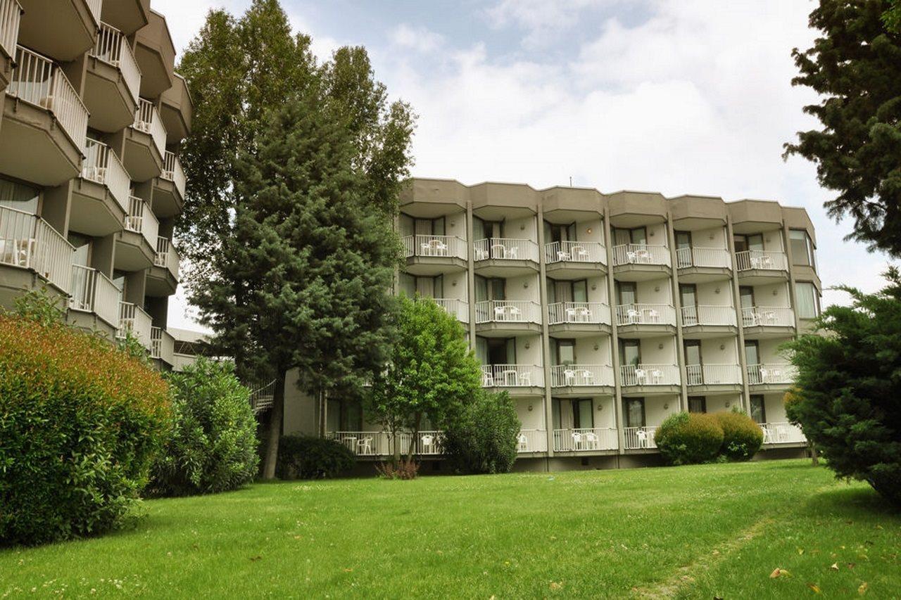 Atakoey Marina Hotel Istanboel Buitenkant foto