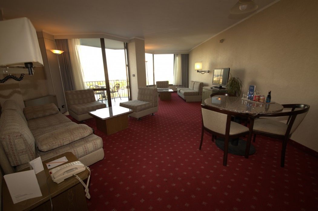 Atakoey Marina Hotel Istanboel Buitenkant foto